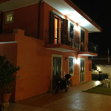 Frühstückspension Marco Polo 3*